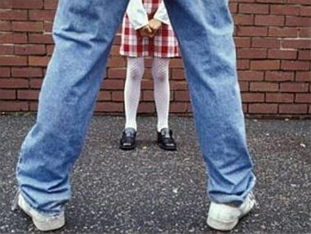  Pedofil zbog snimanja djece dobio samo uvjetnu kaznu