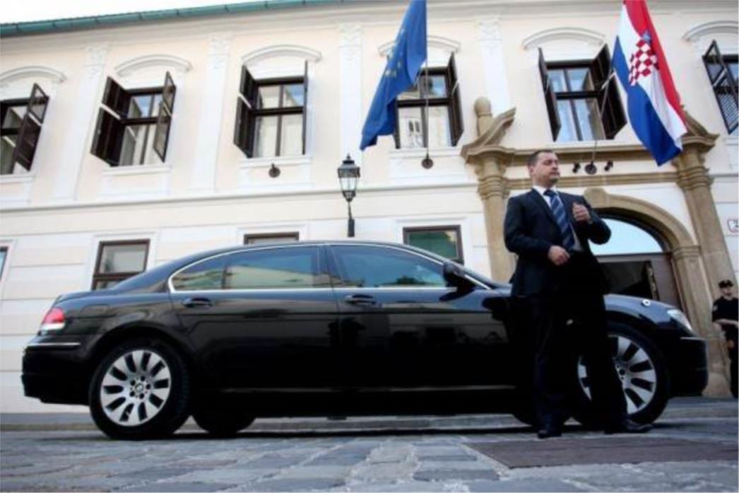 'Građani žive relaksiranije', a Vlada najveći kupac automobila u 2011.