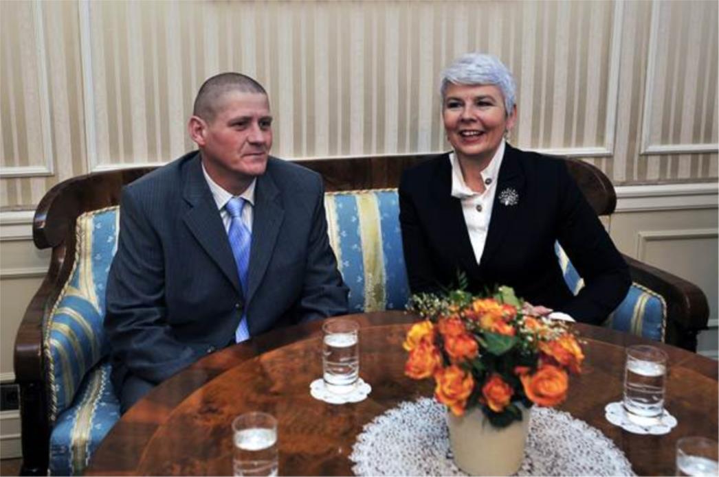  Kosor će biti kuma mom djetetu