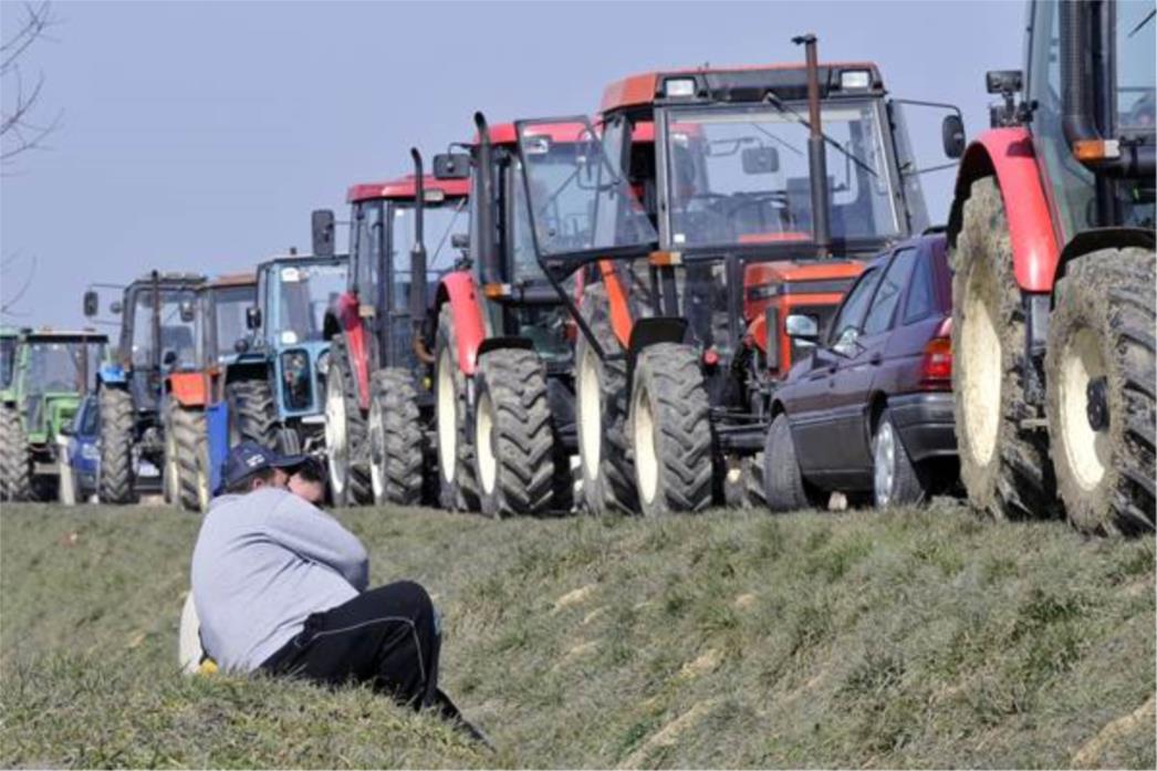 Seljaci ponovno blokirali prometnice u dvije županije