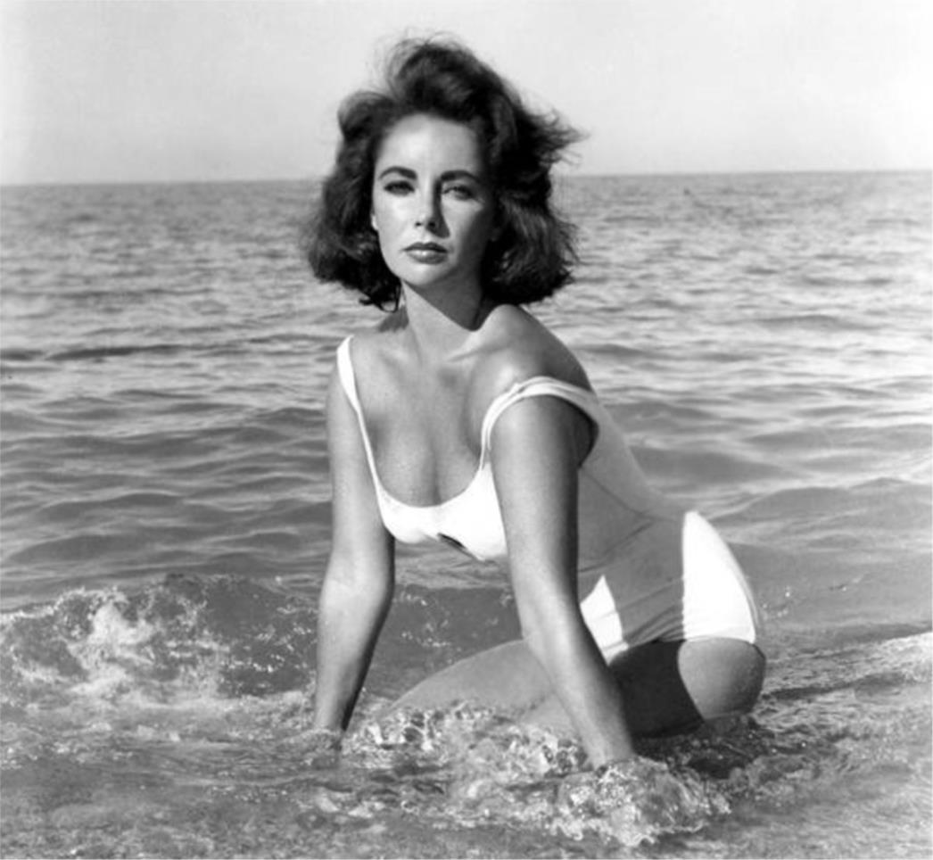 Elizabeth Taylor je za sobom ostavila bogatstvo u parfemima