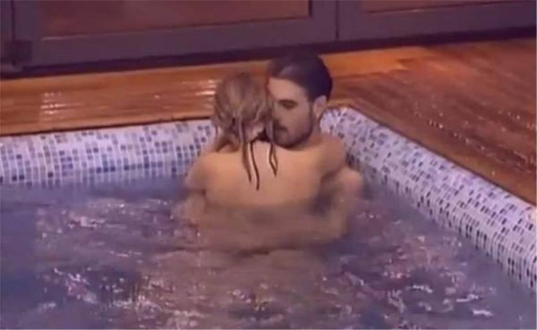  Marijana i Nemeš 'okrunili' svoju ljubav