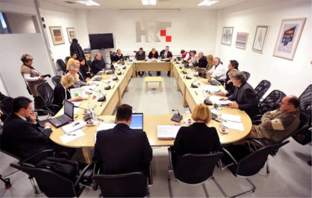  Križanec i Jabuka trče Šprajcu k'o dva štrumpfa