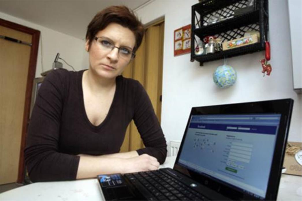  Novinarka dobila otkaz zbog facebook statusa o Čehoku? 