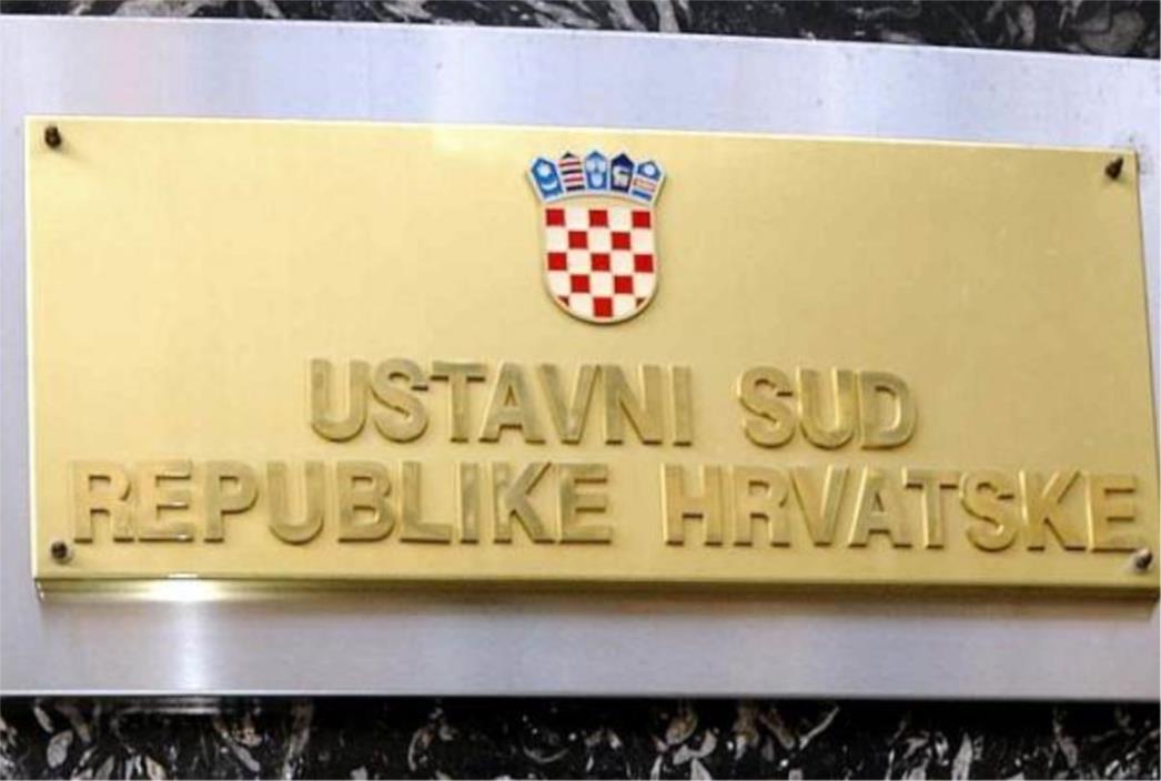 Ustavni sud do ljeta određuje praksu izučavanja vjeronauka u školama