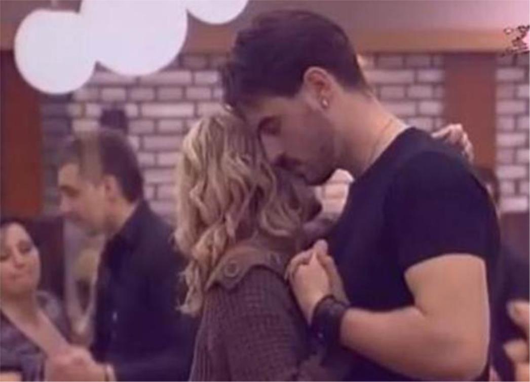  Seks s Nemešom u bazenu i u krevetu mi je bio jednako dobar