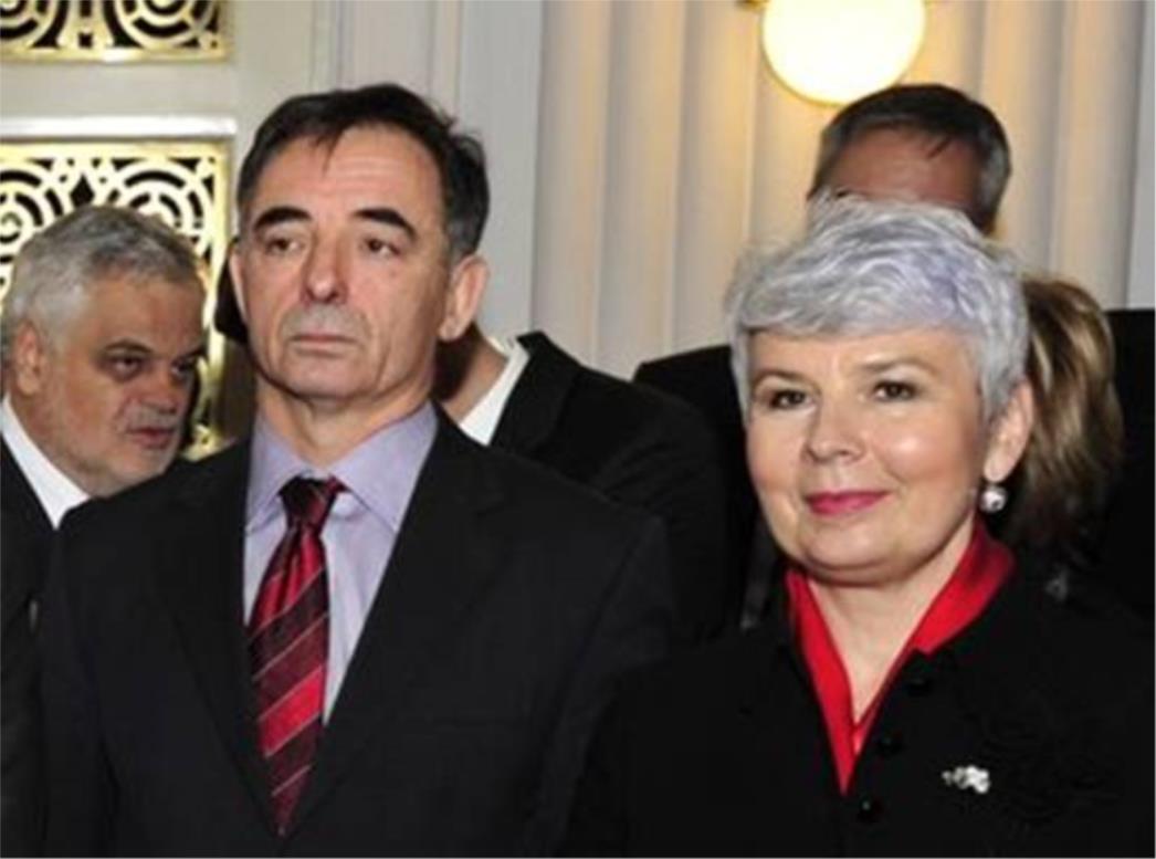  Sa starim izbornim jedinicama imamo četiri mandata