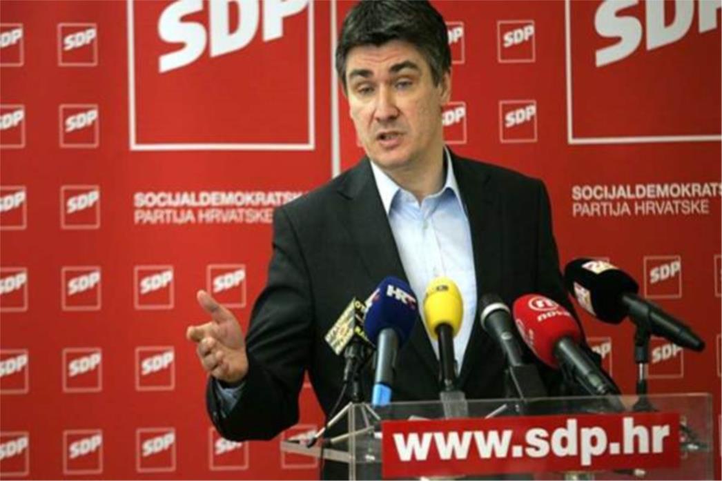  Ne zatvarajmo se u sebe, samo u EU možemo opstati