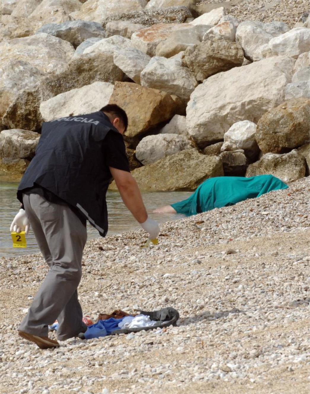 Split: U moru na Žnjanu pronađeno tijelo mrtvog muškarca