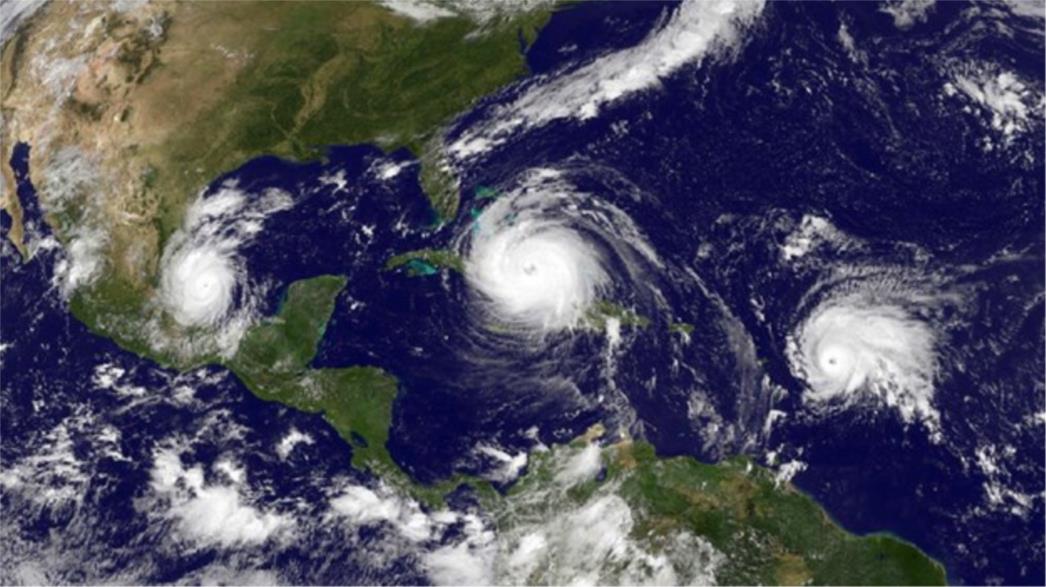 ULAZIMO  LI  U  ERU  APOKALIPTIČNIH  OLUJA?  Znanstvenici  već  neko  vrijeme  o  porastu   snage  prirodnih  atmosferskih   fenomena 