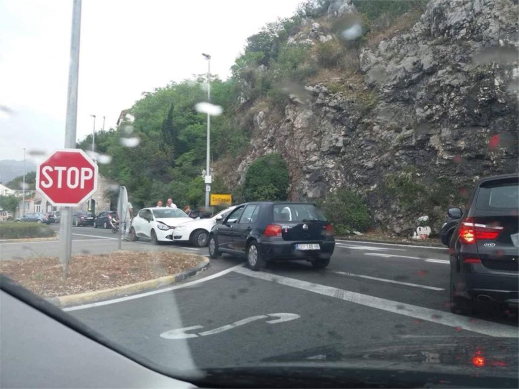 PROMETNA NEZGODA Sudarila se dva taxija kod Sustjepana na magistrali