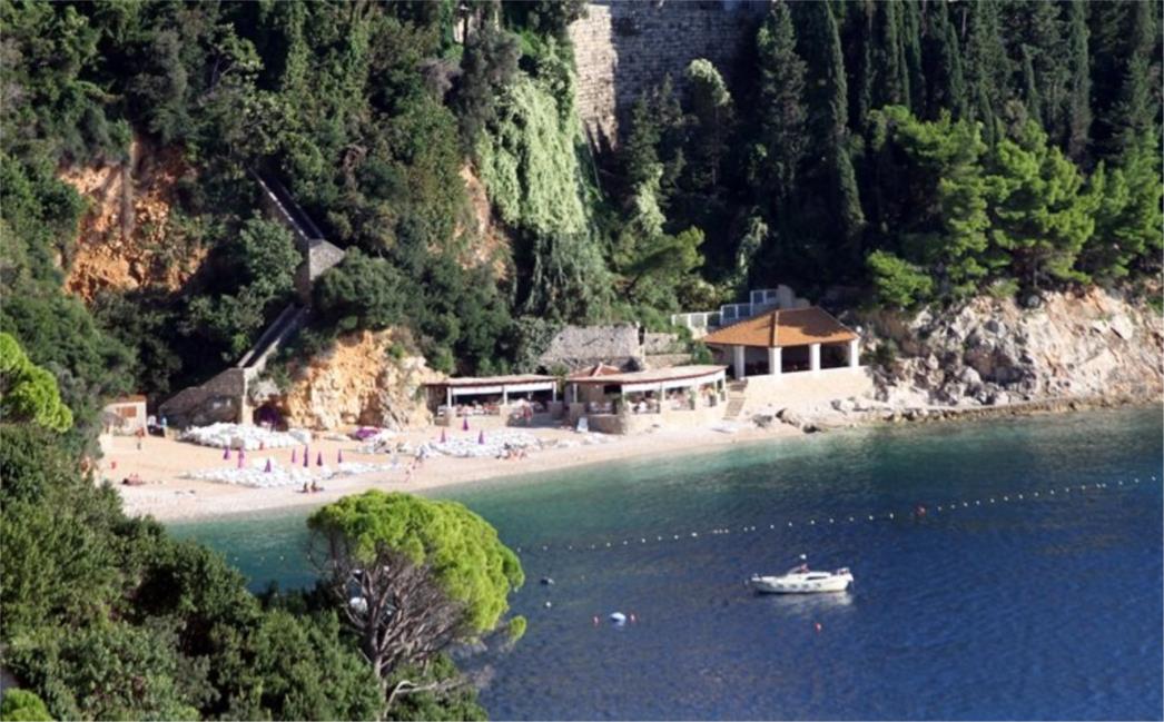 NAJBIZARNIJE PRITUŽBE TURISTA Optužila agenciju da je zbog njih ostala trudna