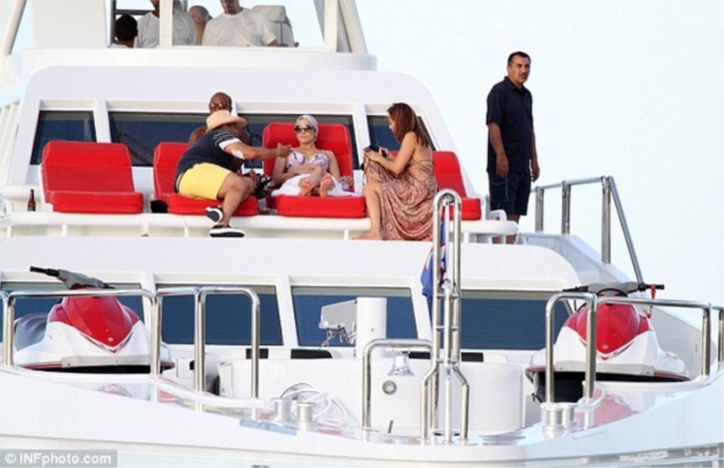 FOTO Jennifer Lopez proslavila 42. rođendan