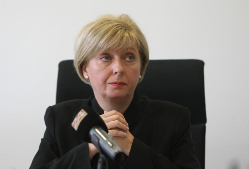 Ustavni sud ukinuo zakon koji Srbima jamči tri zastupnika