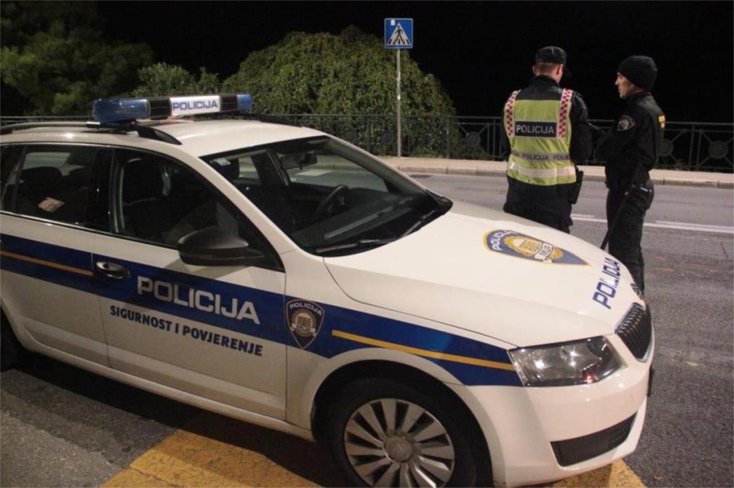 Policija zaprimila dojavu kako su u Konavlima viđeni migranti