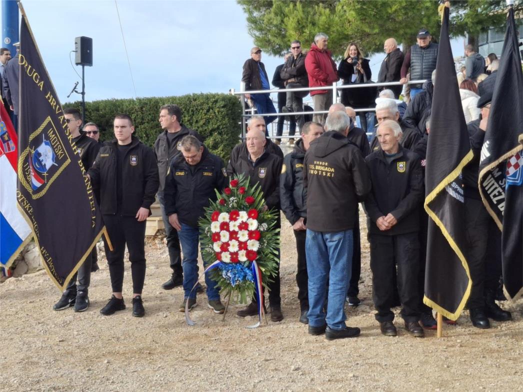 Galerija: Sjećanje na heroje - Dubrovnik odaje počast dubrovačkim braniteljima