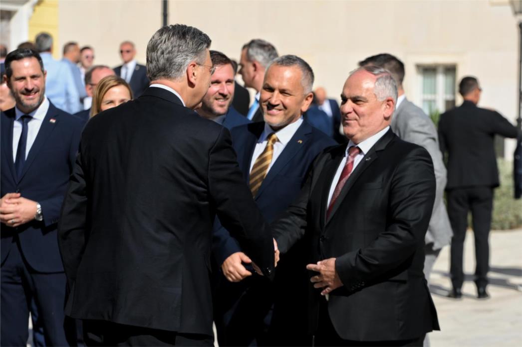 Snažna potpora Vlade Dalmaciji i Splitu