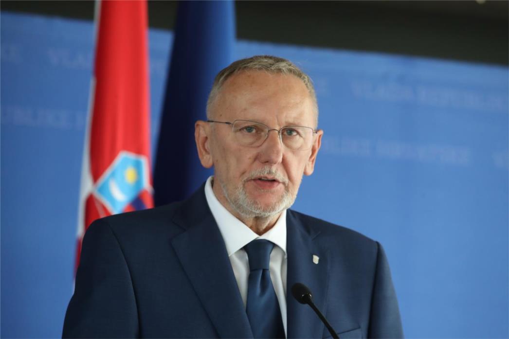 Božinović: Nezakonite migracije su u značajnom padu, ali odmora za policiju nema