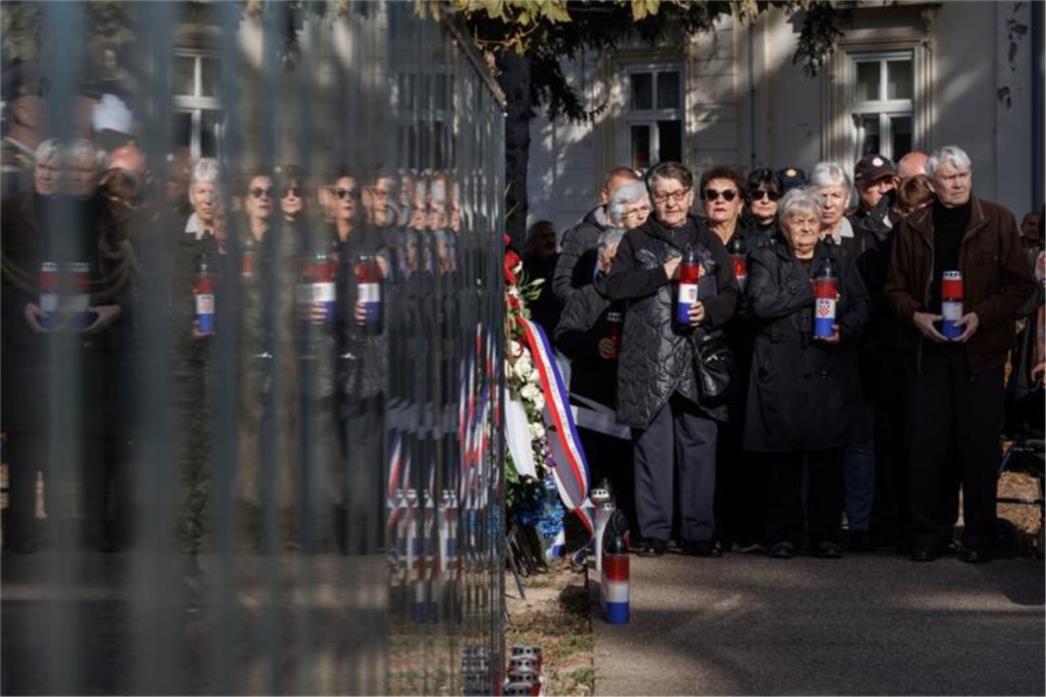 Obilježen Dan sjećanja na žrtve velikosrpske agresije u Sotinu