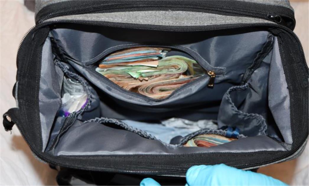 Dubrovačka policija otkrila drogu i novac u pretrazi stana