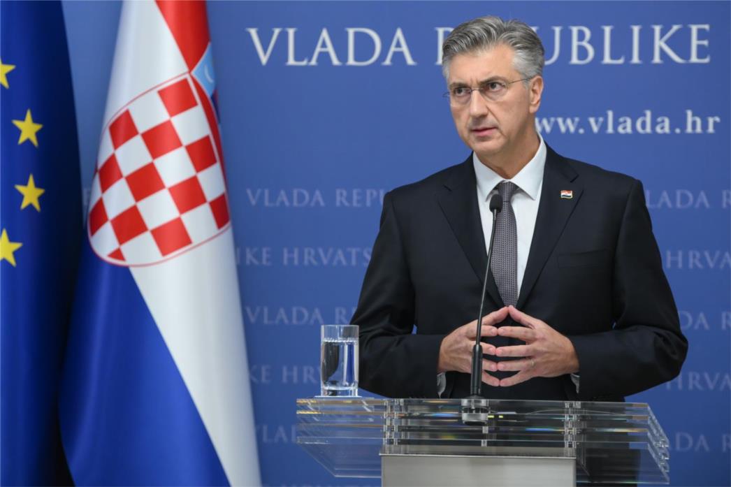 Plenković osudio nasrtaj na srpsku manjinu u Splitu