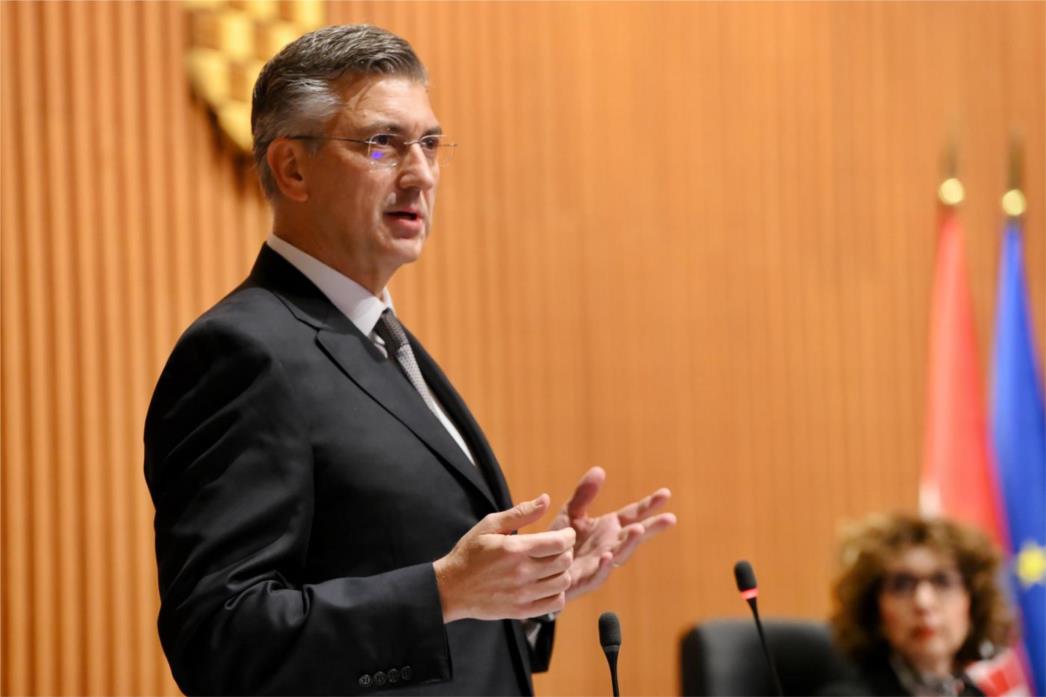 Plenković: Vlada brana normalnoj Hrvatskoj
