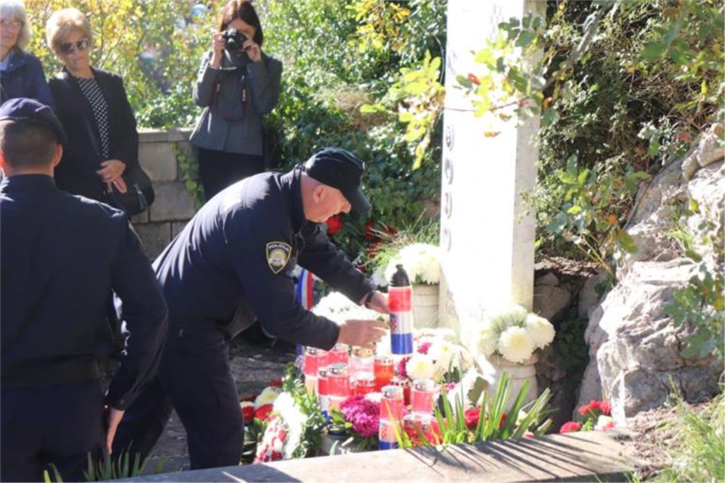 Dubrovnik odaje počast poginulim braniteljima