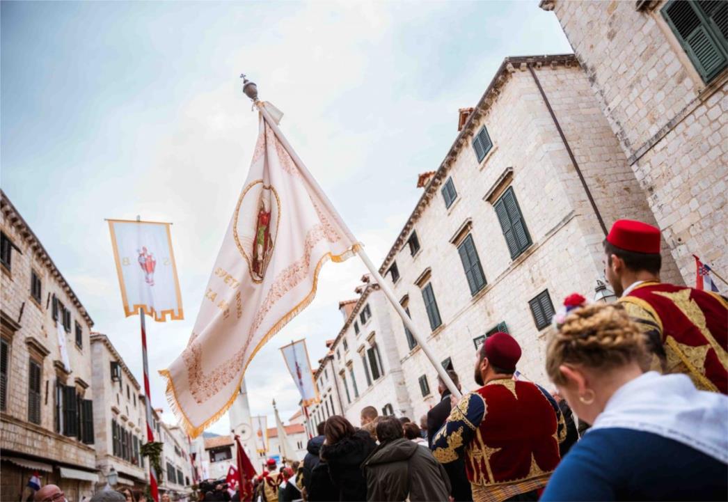 Pokreće se postupak za predlaganje kandidata za javna priznanja