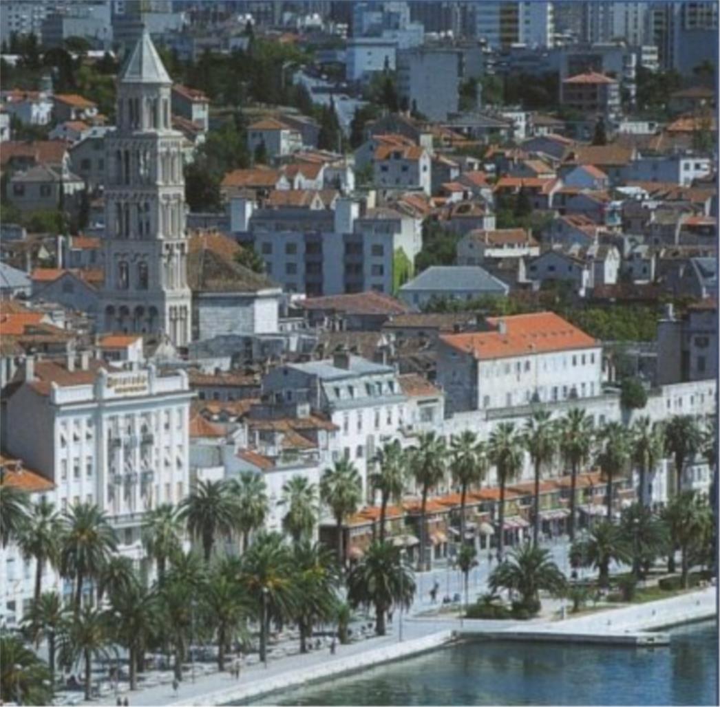 Split zbraja rekorde u noćenjima, a turisti i dalje po plažama