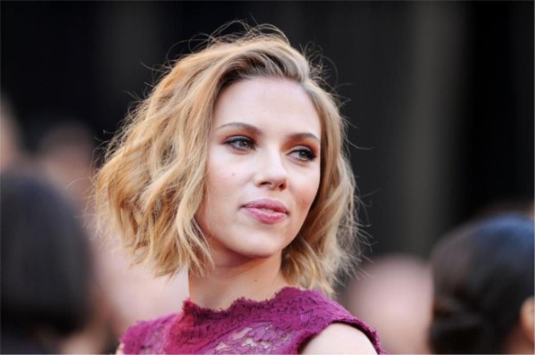 Scarlett Johansson skrivala trudnoću pet mjeseci?!