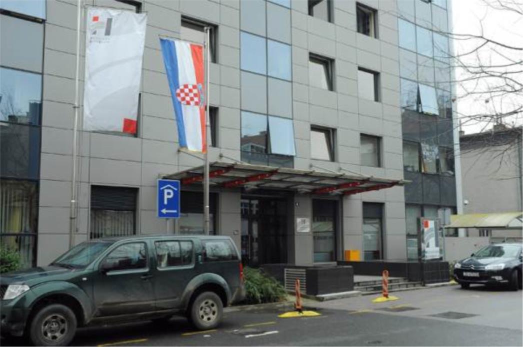 Lijepo li je direktor HAC-a biti - Plaće do 40 tisuća kuna 