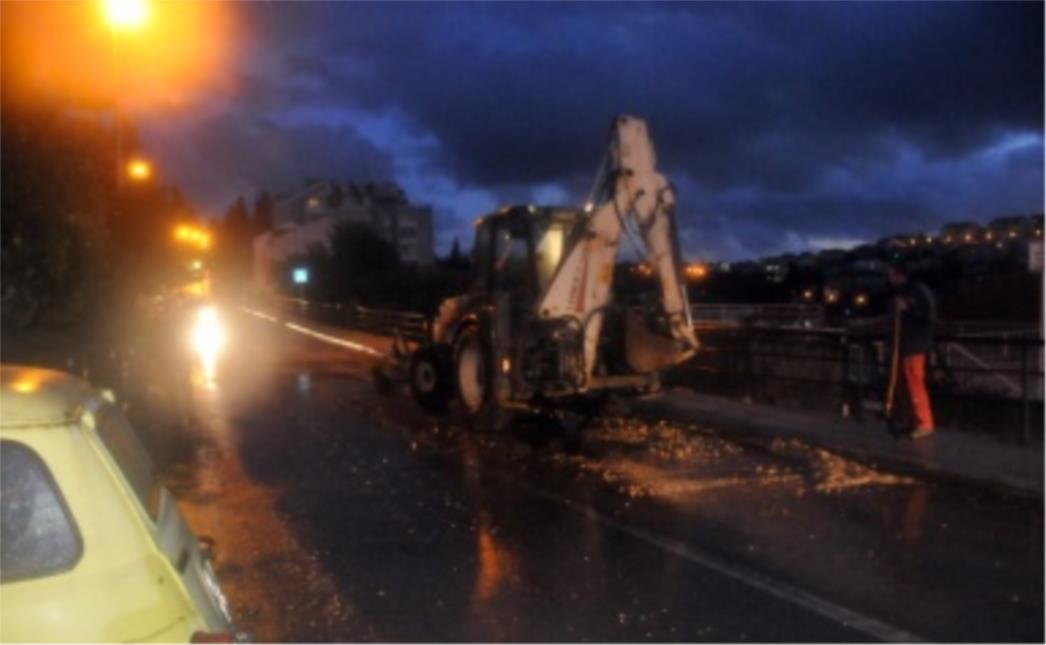 Situacija se u Dubrovniku uz velike napore interventnih službi polako normalizira