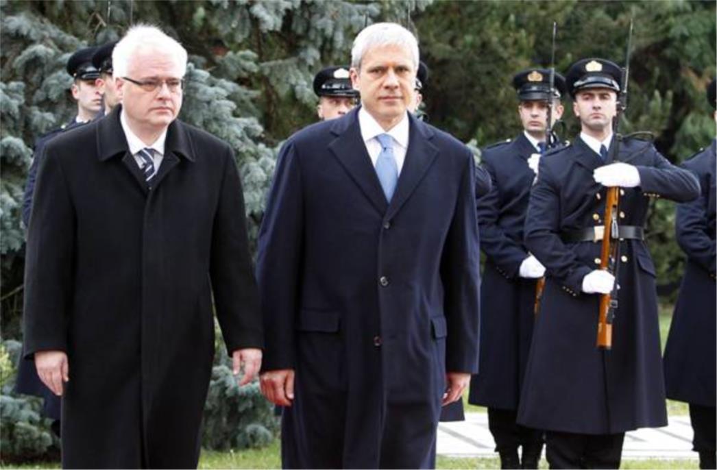 Tadić u dvodnevnom posjetu Hrvatskoj poželio - zajedničku knjigu povijesti