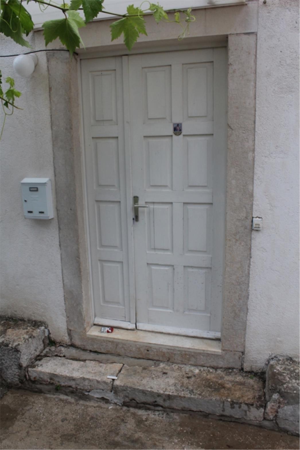 Župnik ubojica trebao biti premješten u drugu župu zbog sukoba?