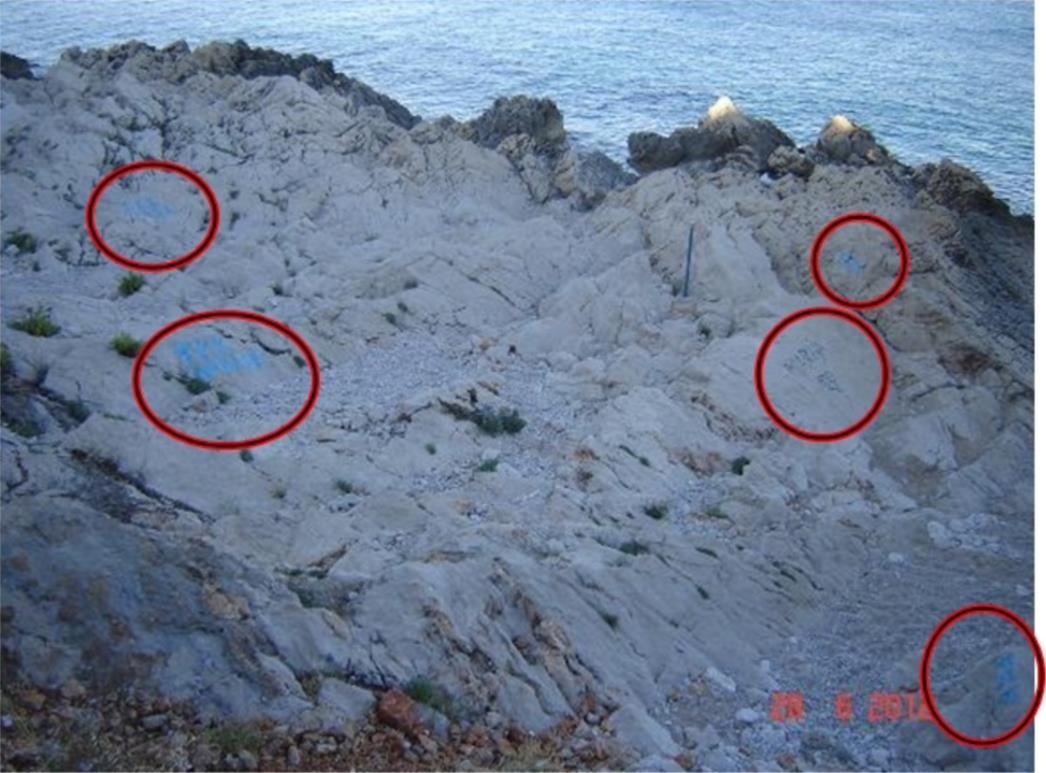 Rat grafitima za pontu Gnjilište: Nudistička ili plaža za sve kupače?