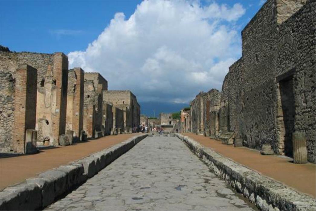 Pompeji propadaju - urušena još dva zida!