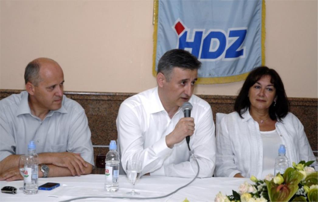 Karamarko poručio iz Neuma kako je odustajanje od gradnje Pelješkog mosta duboko nedomoljuban čin!