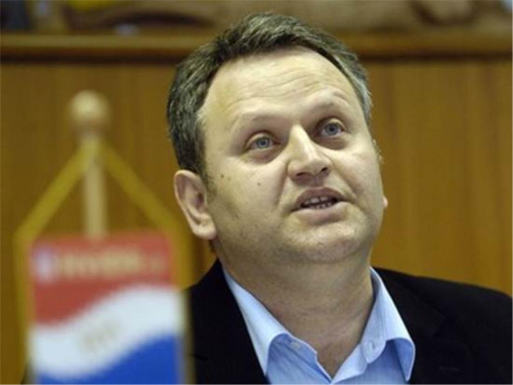 Petar Lovrić - Od propalog 'kuhinjskog' biznisa do Vijeća HRT-a