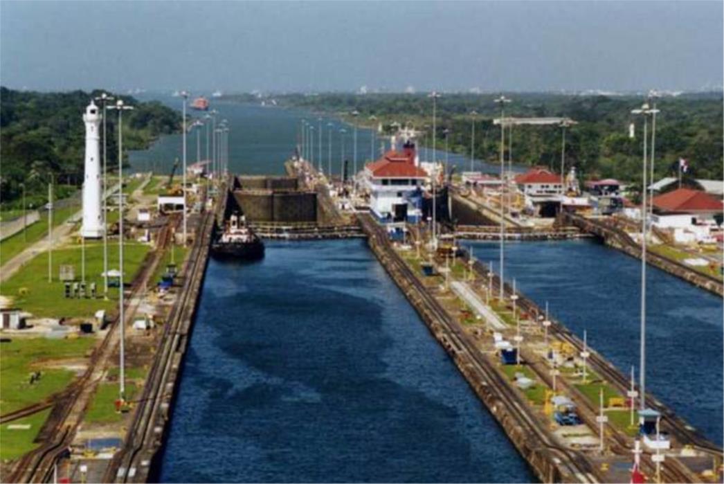 Panamski kanal zatvoren po prvi put u 20 godina