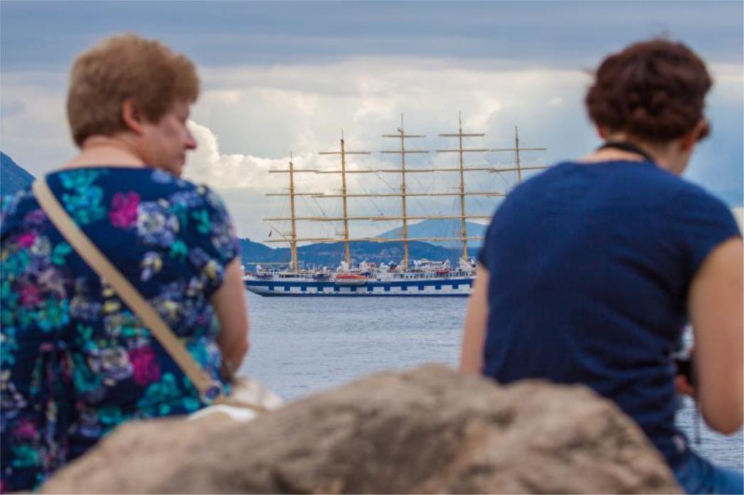 Evo što je plijenilo pažnju mnogobrojnih turista u Dubrovniku (FOTO)