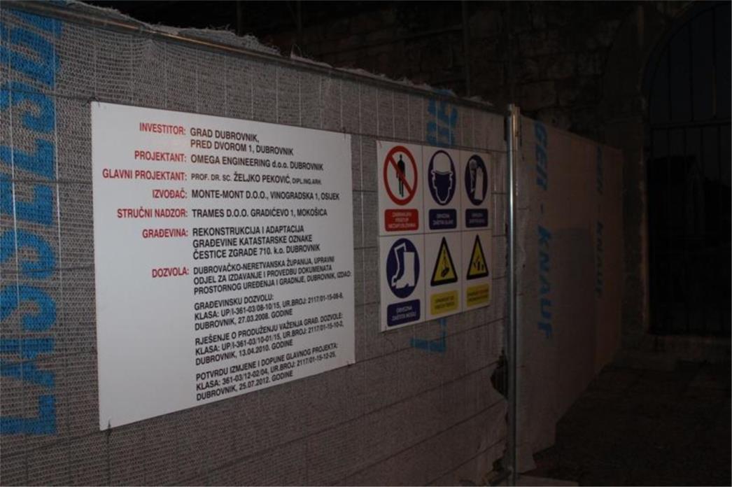   DEŠI i Slavenu Tolju ulazi zapriječeni skelama