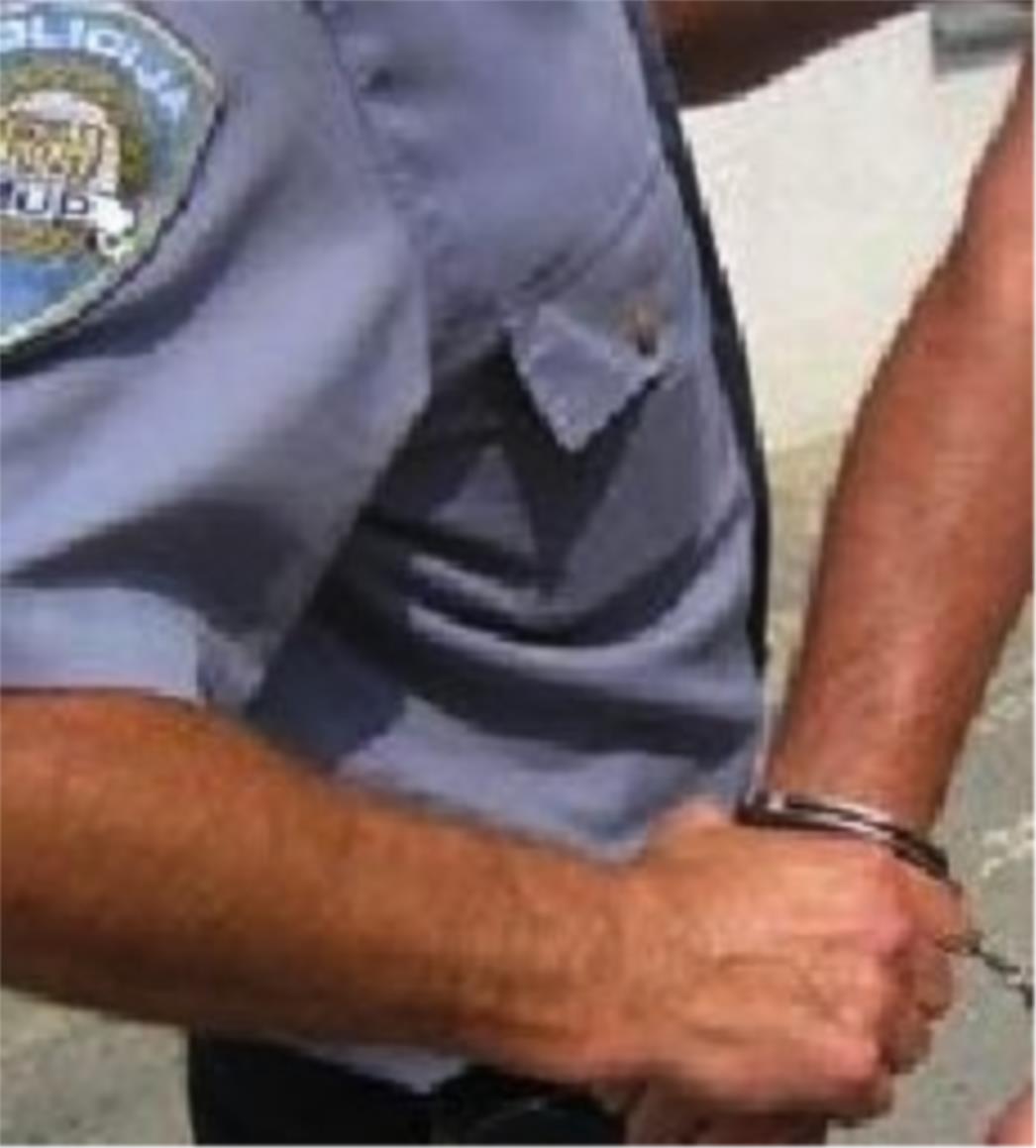 Pokušao podmititi policajca