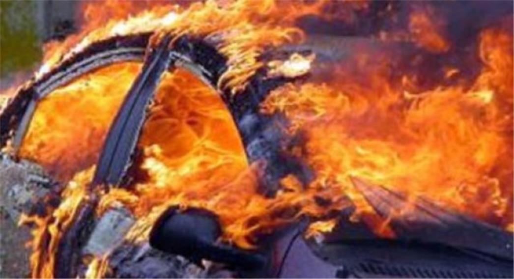 TEŠKA NESREĆA NA A1: Najmanje dvoje mrtvih i dvoje ozlijeđenih u sudaru dvaju automobila koja su se potom zapalila