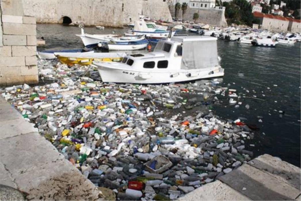  Jugo zatrpalo Dubrovnik plastičnim otpadom