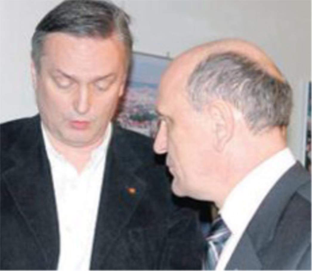 Milošević je oružjem pokušao posrbiti, a Lagumdžija i Tihić "demokratskom akcijom" pobošnjačiti BiH