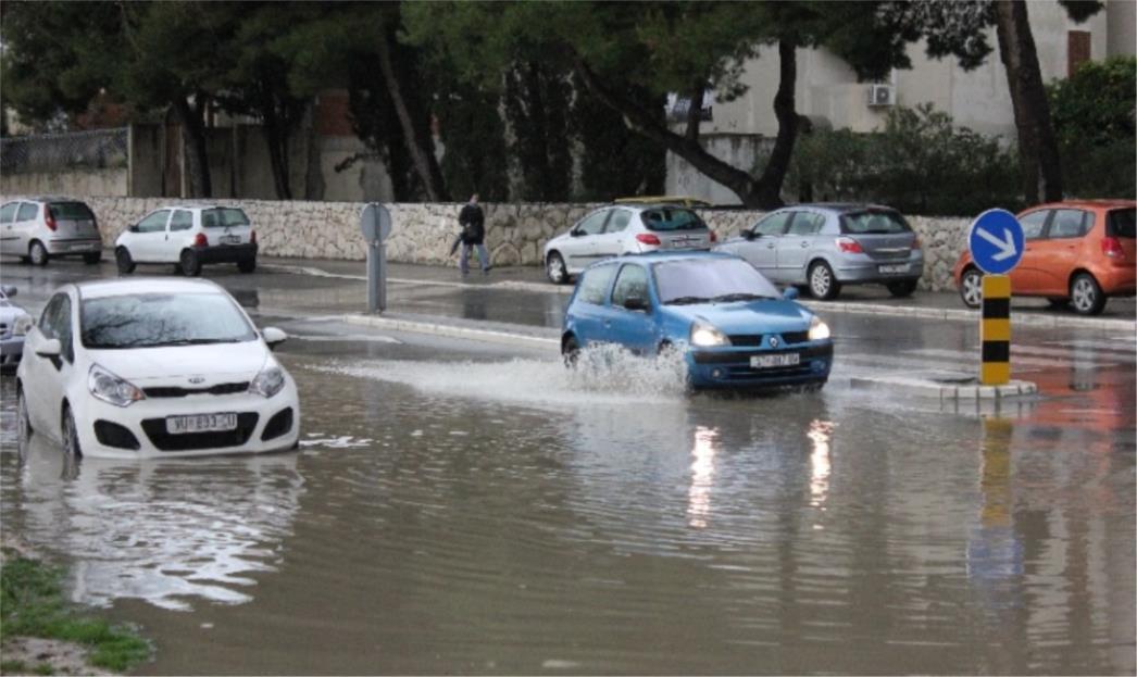 Dalmaciji prijete poplave: Prognoza vremena do kraja tjedna