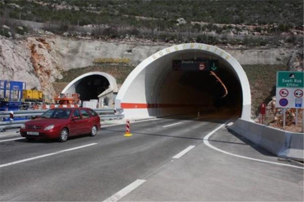  Olujna bura na dionicama A1 i D54