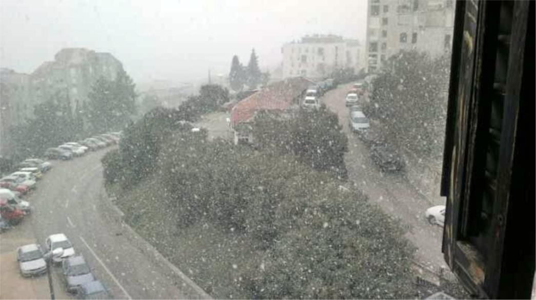 ZIMA U SVOM PUNOM SJAJU: U Dubrovniku pao snijeg!