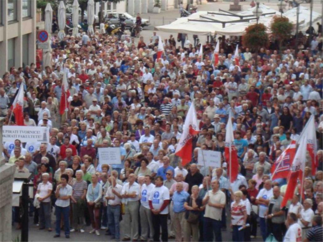 GENERALNI ŠTRAJK RADNIKA NA POMOLU: Hrvati opet odlučuju 'za' ili 'protiv'! 