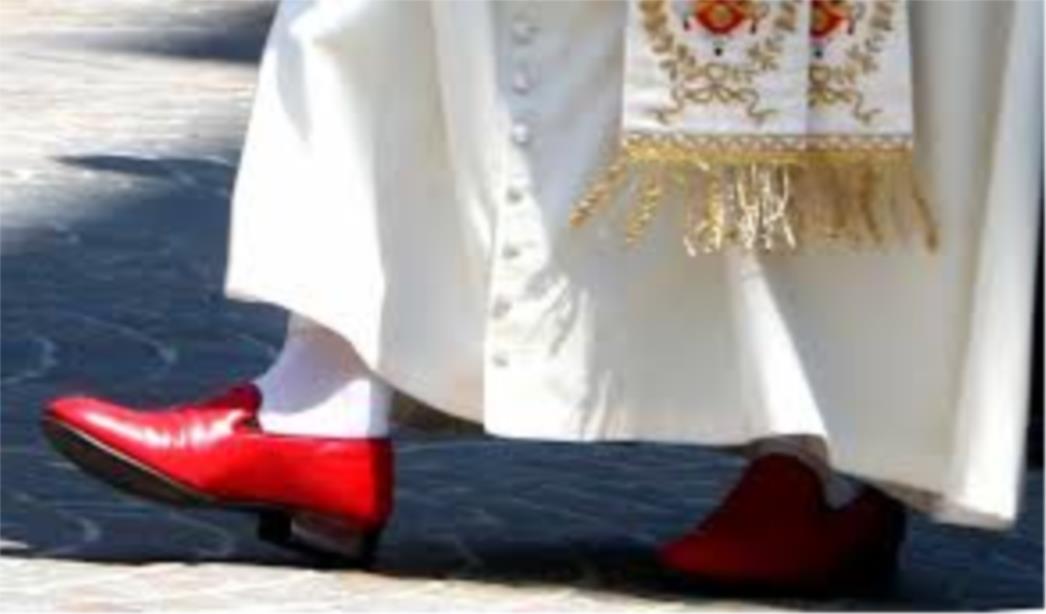 Zašto Papa nosi crvene cipele?